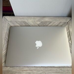 Apple MacBook Air Silver Laptop 13”